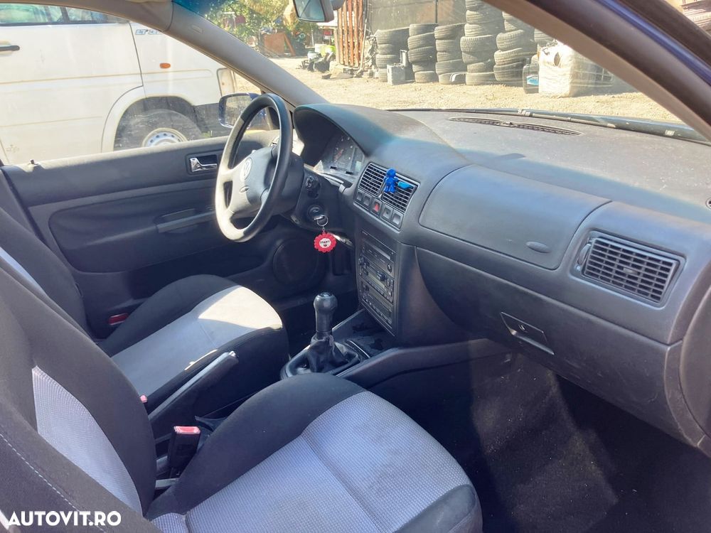 Volkswagen Golf 1.9TDI Ocean - 7