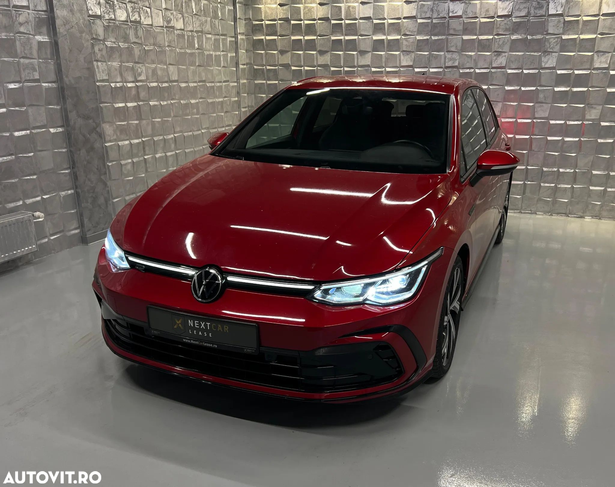 Volkswagen Golf 2.0 TDI SCR DSG R-Line - 1
