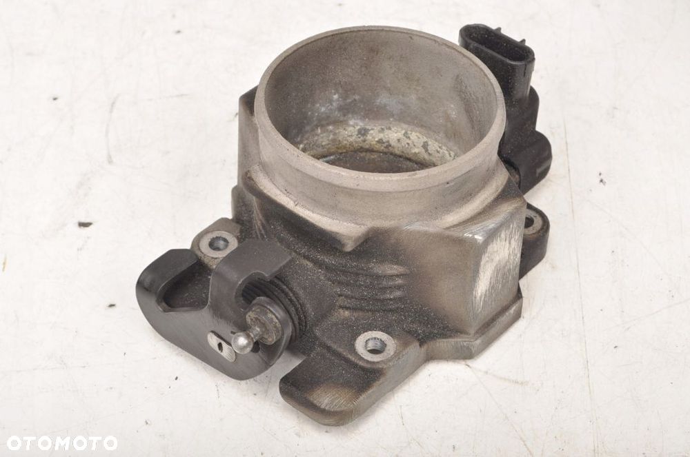 ASTON MARTIN DB7 5.9 PRZEPUSTNICA - 2