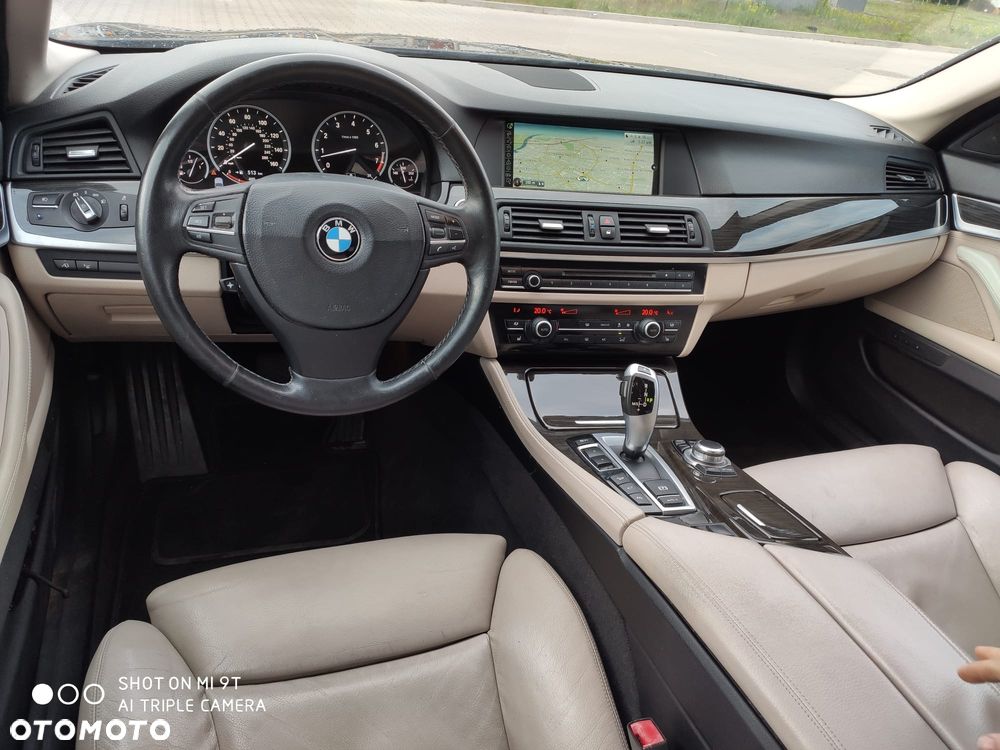 BMW Seria 5 535i xDrive Luxury Line - 6
