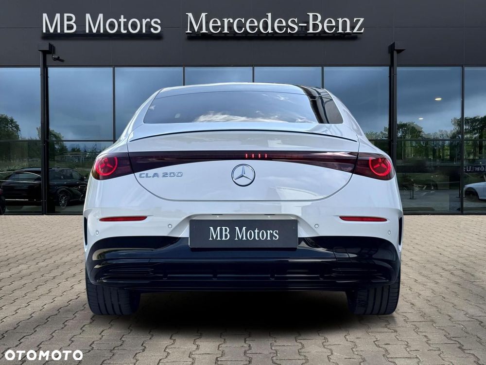 Mercedes-Benz CLA - 10