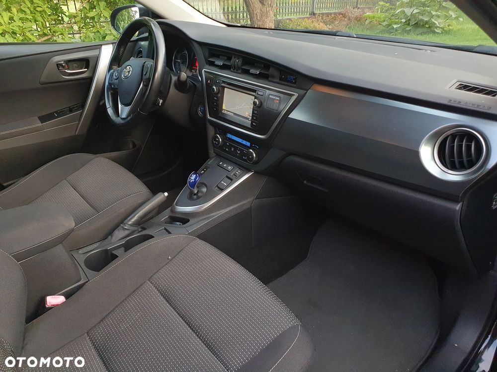 Toyota Auris 1.8 VVT-i Automatik Comfort - 10