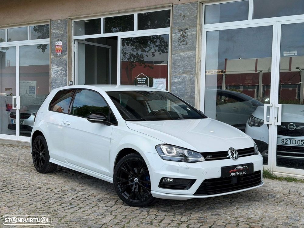 VW Golf 2.0 TDi Highline - 11