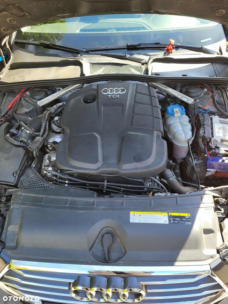 Audi A4 Avant 2.0 TDI Sport S tronic - 28