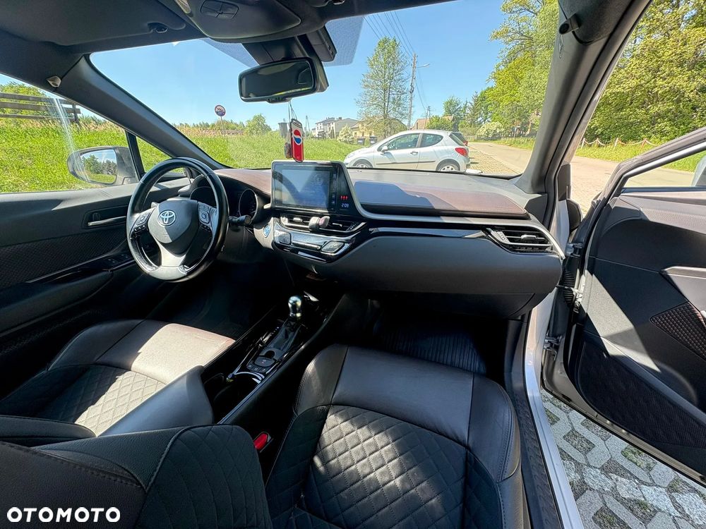 Toyota C-HR 1.8 Hybrid Prestige - 9