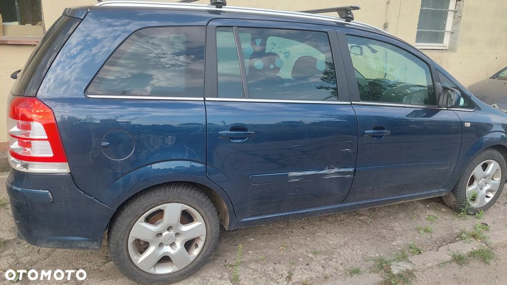 Opel Zafira 1.8 Enjoy - 31