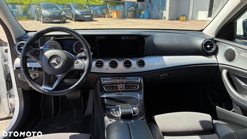 Mercedes-Benz Klasa E 200 d 9G-TRONIC - 7