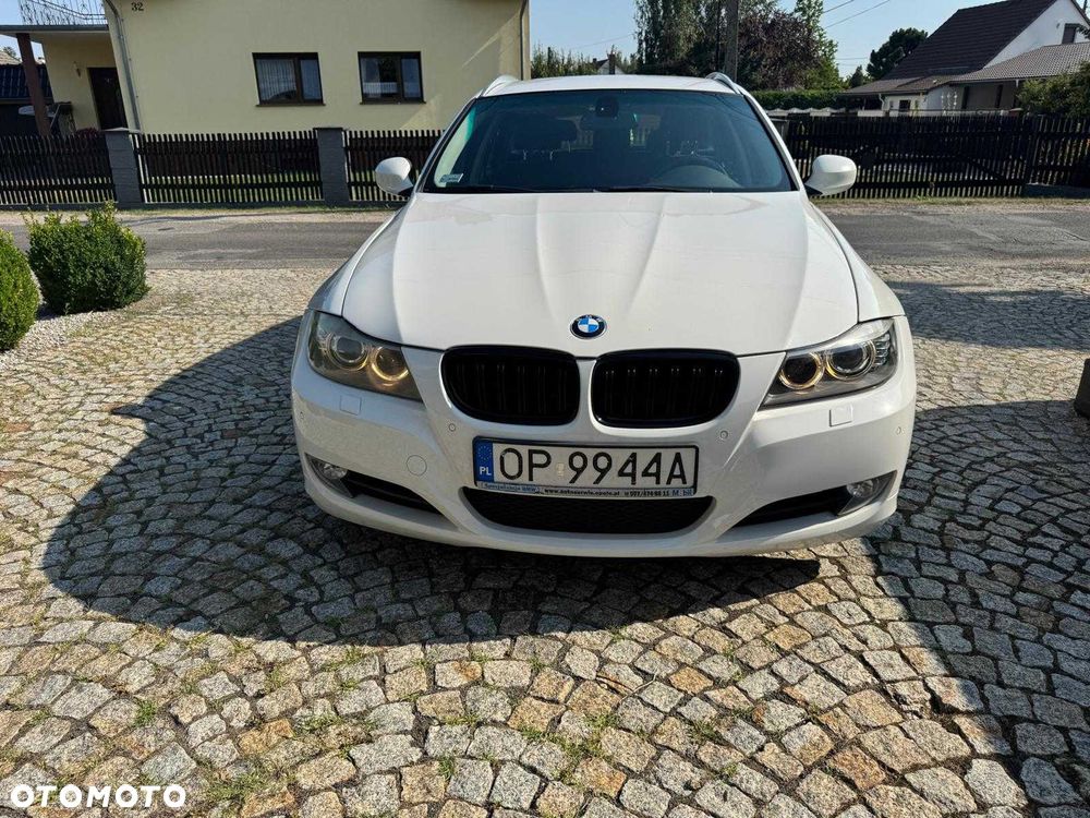 BMW Seria 3 - 1