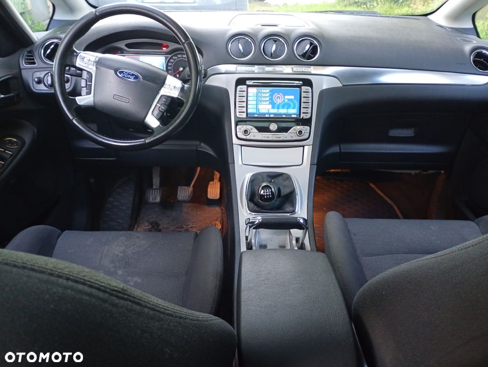 Ford S-Max - 4