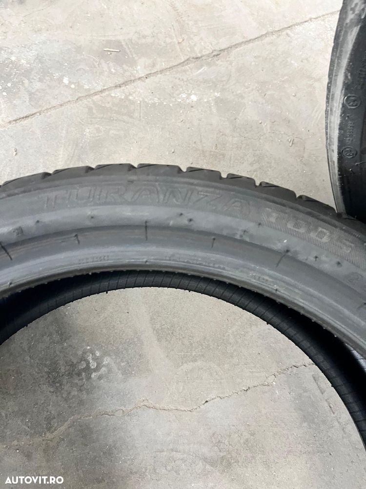 Vând 2 anvelope 225/40/19 bridgestone de vară noi - 2