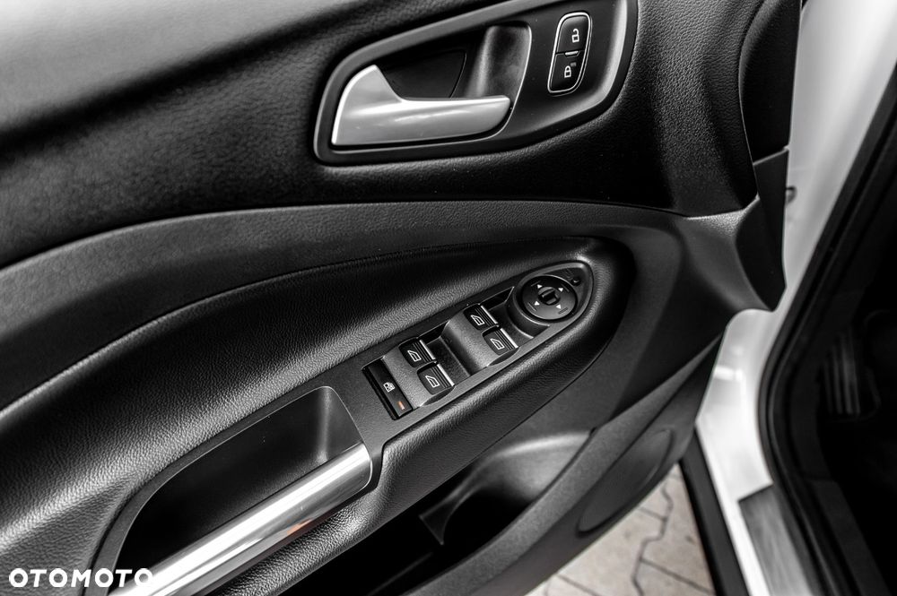 Ford Kuga 1.5 EcoBoost 4x4 Titanium - 21