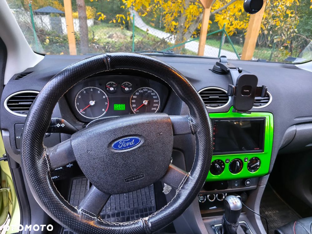 Ford Focus - 14