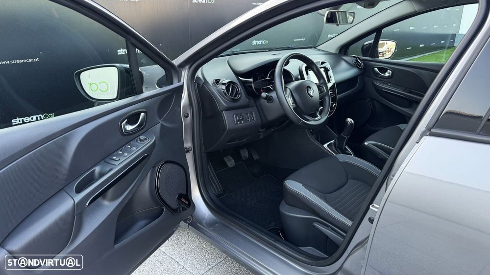 Renault Clio Sport Tourer 1.5 dCi Dynamique S - 9