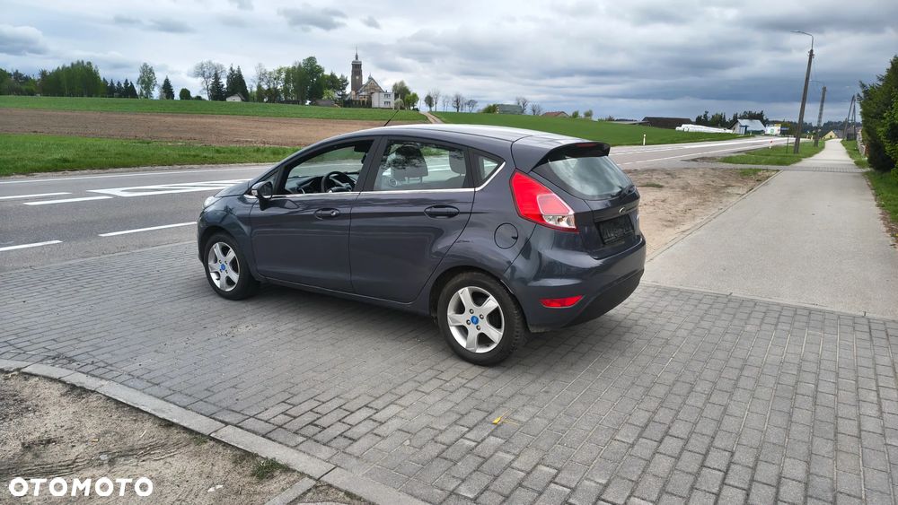 Ford Fiesta 1.25 Ambiente - 9