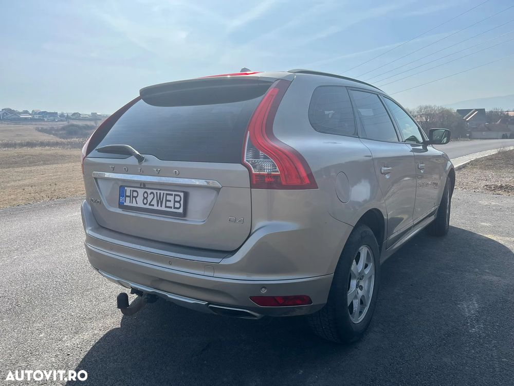 Volvo XC 60 D4 Summum - 9