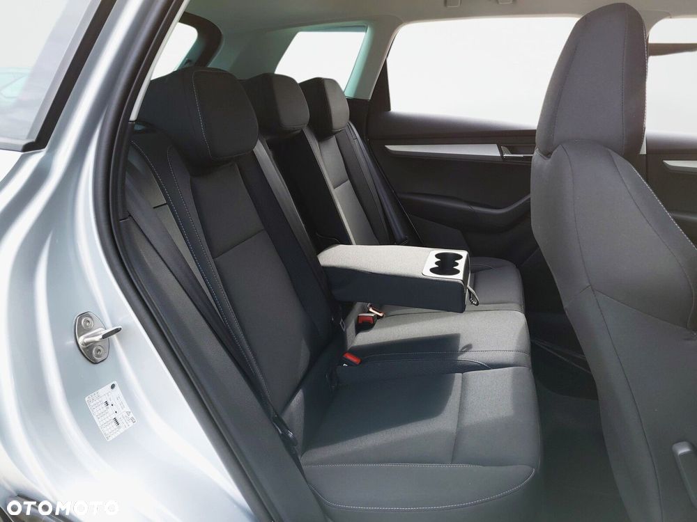 Skoda Karoq 1.5 TSI ACT Edition 130 DSG - 16