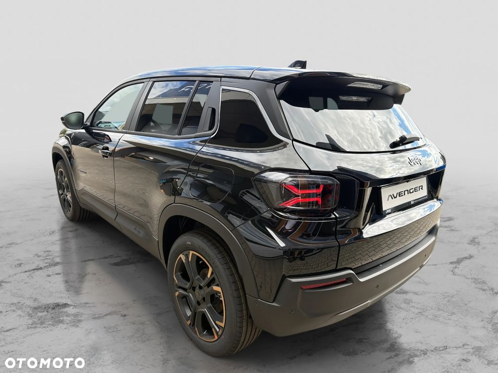 Jeep Avenger 1.2 T3 mHEV 85th Anniversary eDCT6 - 3
