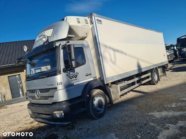 Mercedes-Benz AXOR 1829 CHŁODNIA 21PALET
