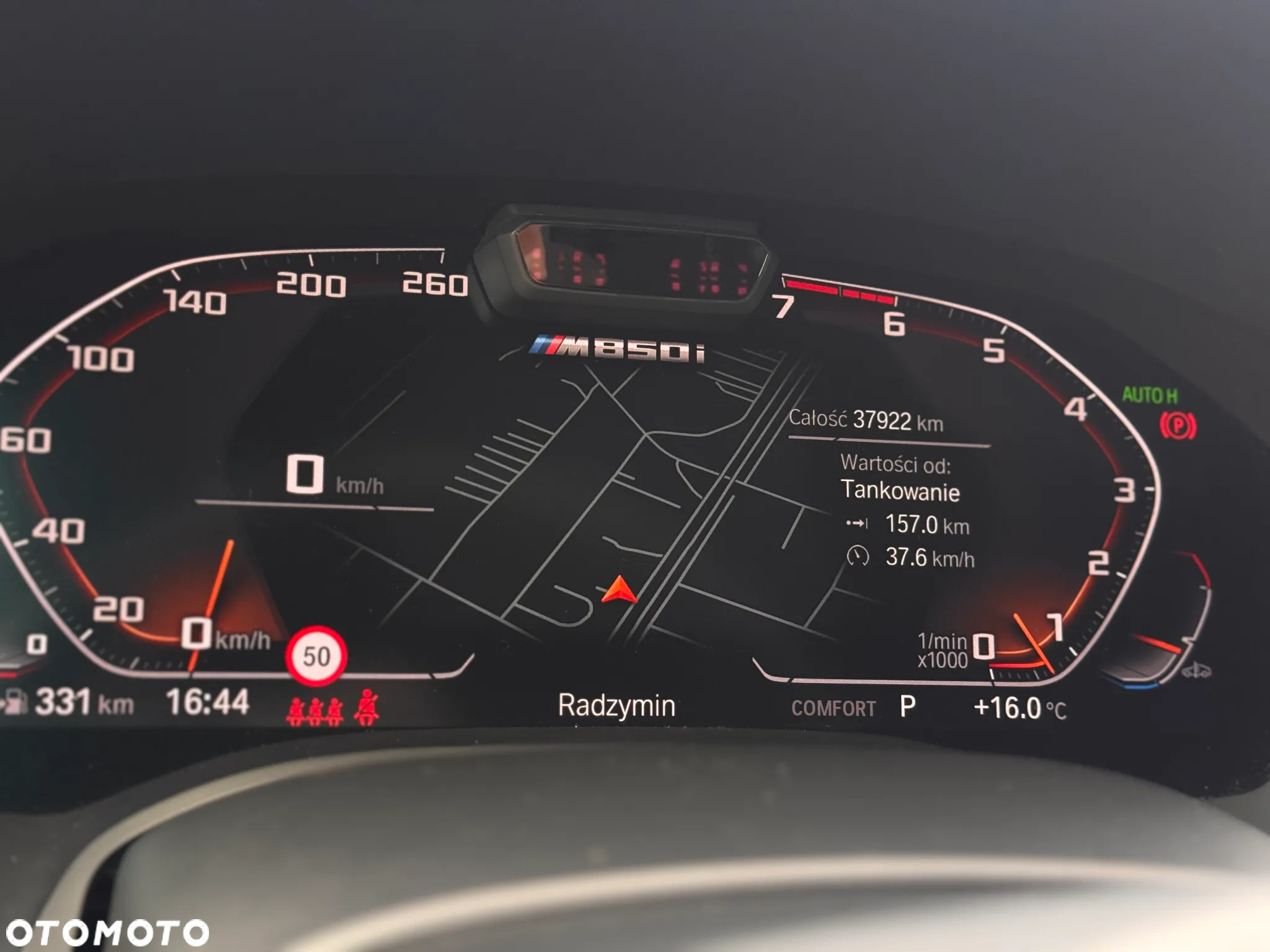 BMW Seria 8 M850i xDrive Gran Coupe - 24
