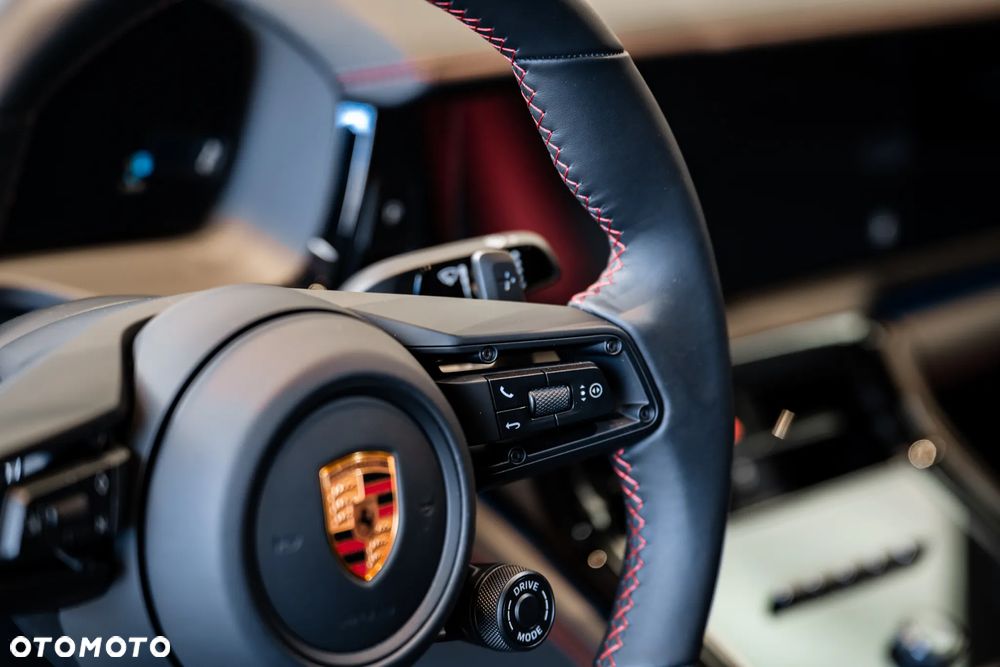 Porsche Panamera GTS - 14