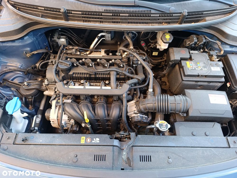 Kia Rio 1.2 L - 16