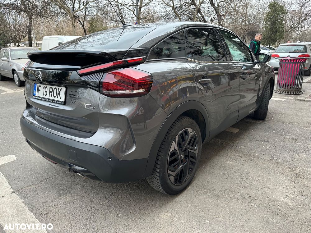 Citroën C4 BlueHDi 130 Stop&Start EAT8 SHINE - 3