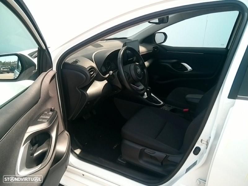 Toyota Yaris - 9