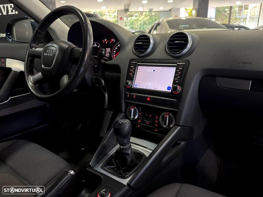 Audi A3 1.6 TDI Sport - 12