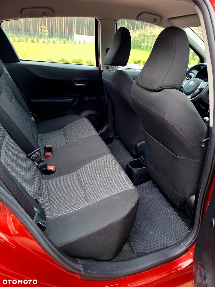 Toyota Yaris 1.33 Premium - 5