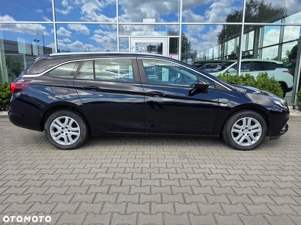 Opel Astra - 4