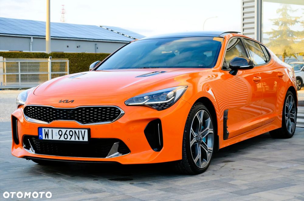 Kia Stinger - 3