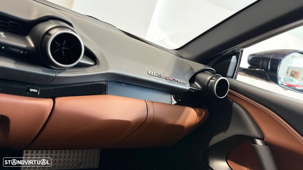 Ferrari 812 Superfast 6.5 V12 - 42