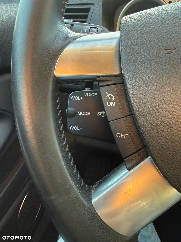 Ford Kuga 2.0 TDCi Titanium FWD - 11