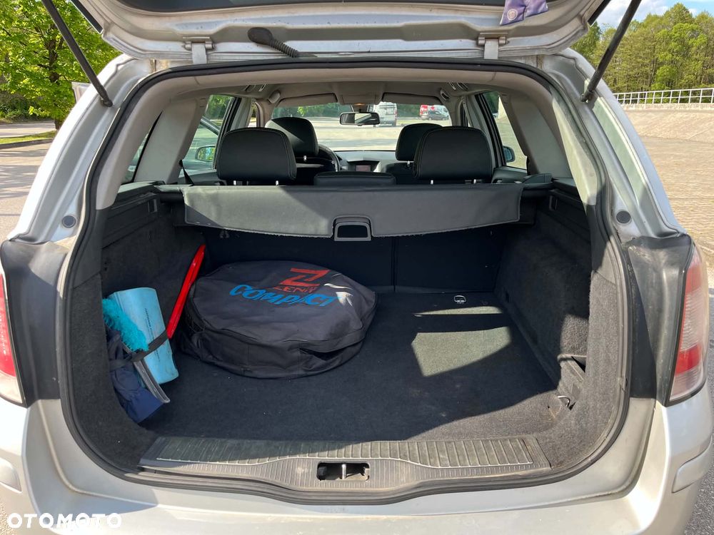 Opel Astra 1.6 - 8