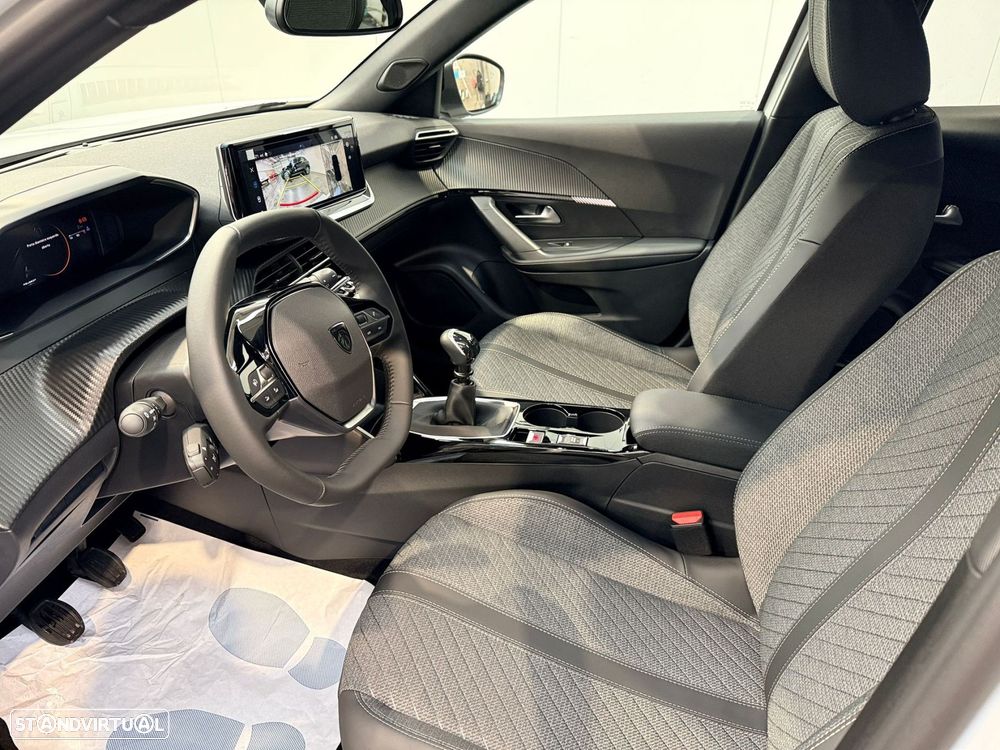 Peugeot 2008 1.2 Allure - 8
