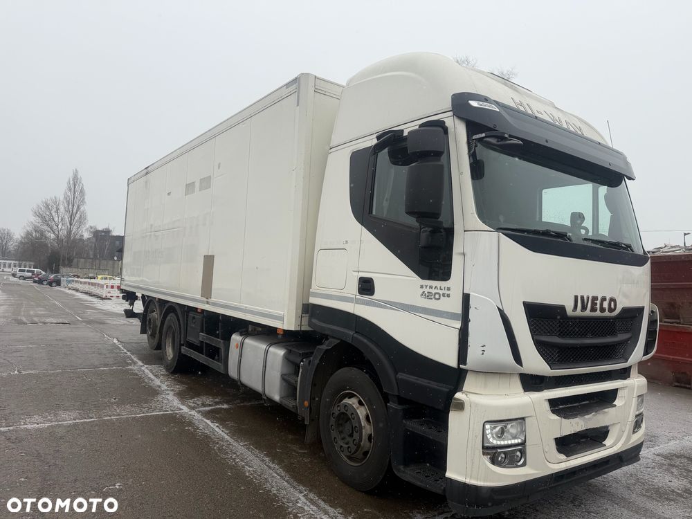 Iveco Stralis AS 260 420 - 3