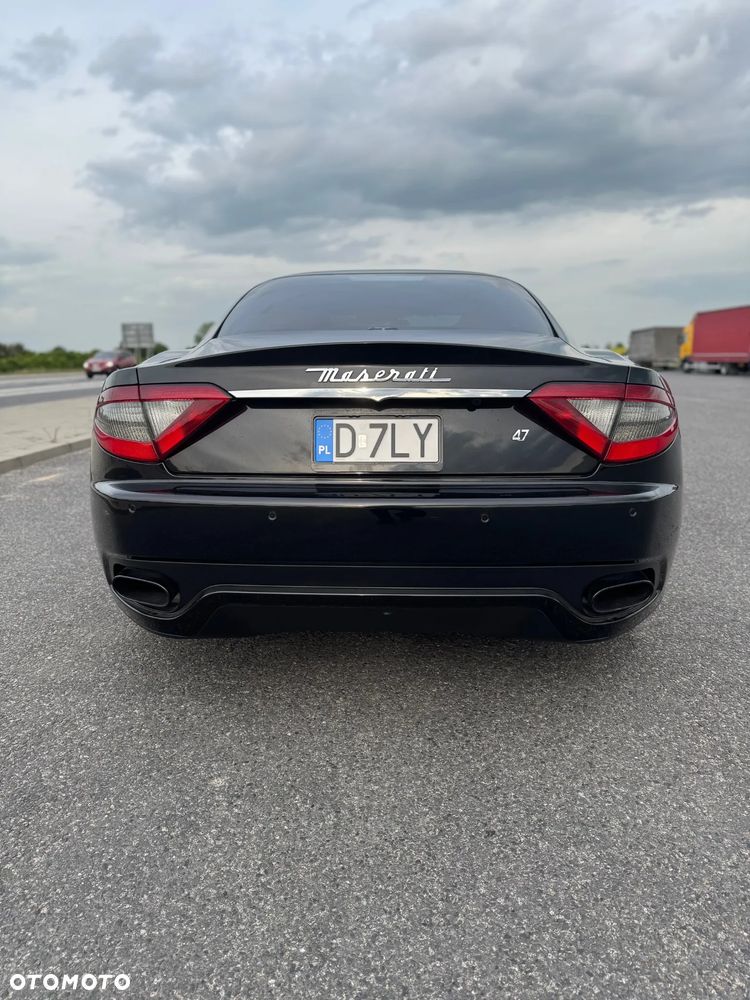Maserati GranTurismo S Automatik - 14