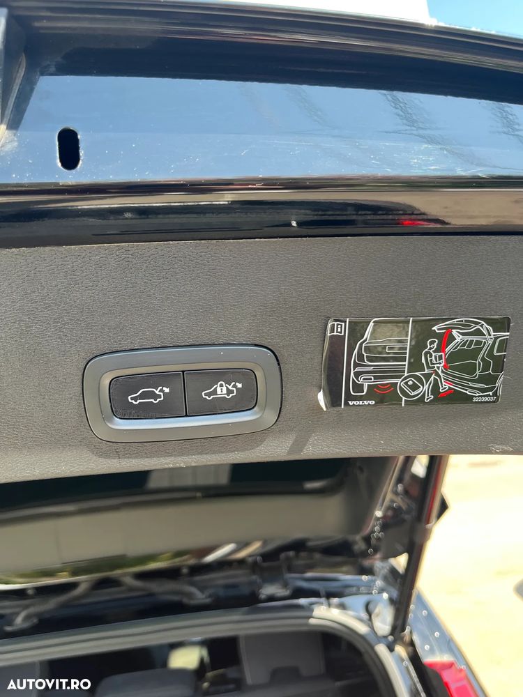 Volvo XC 40 B4 B Geartronic Momentum Pro - 6