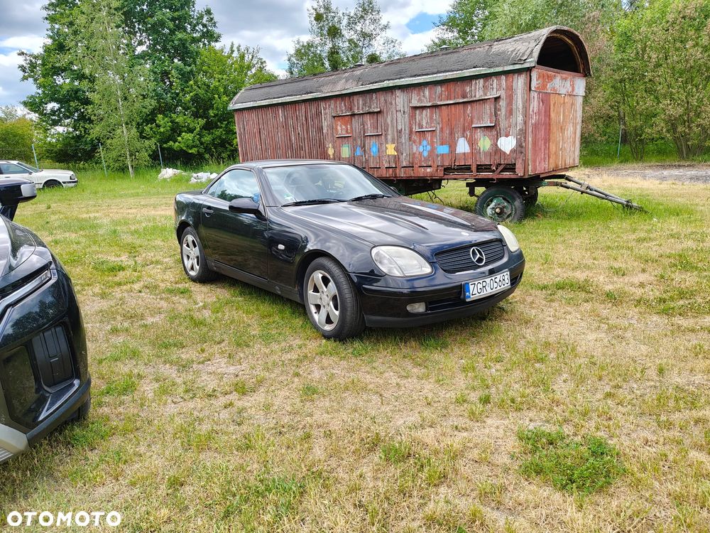 Mercedes-Benz SLK 200 - 1