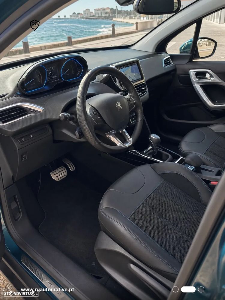 Peugeot 2008 PureTech 110 Stop&Start EAT6 Crossway - 2