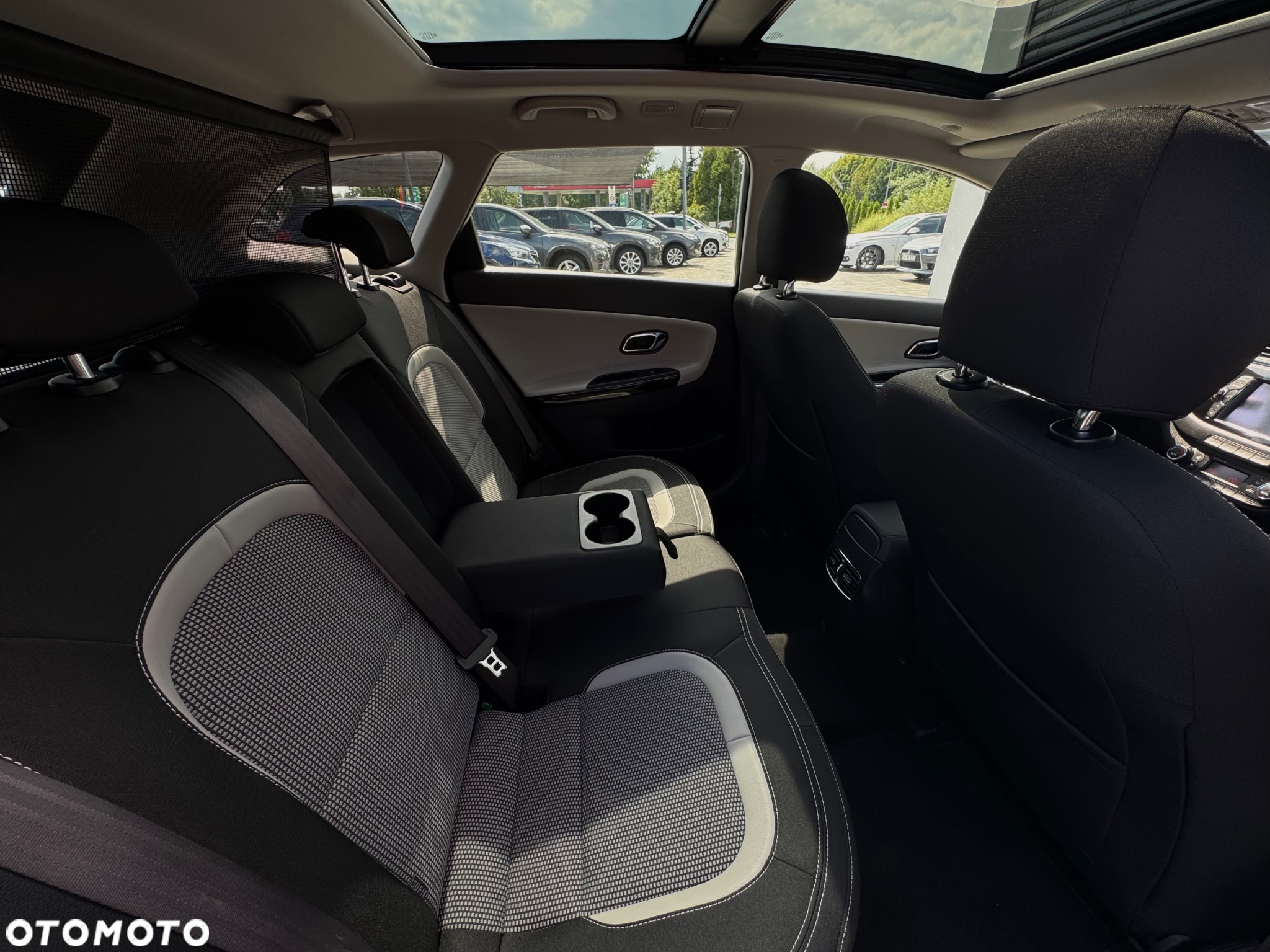 Kia Ceed 1.6 CRDi 136 ISG Spirit - 30