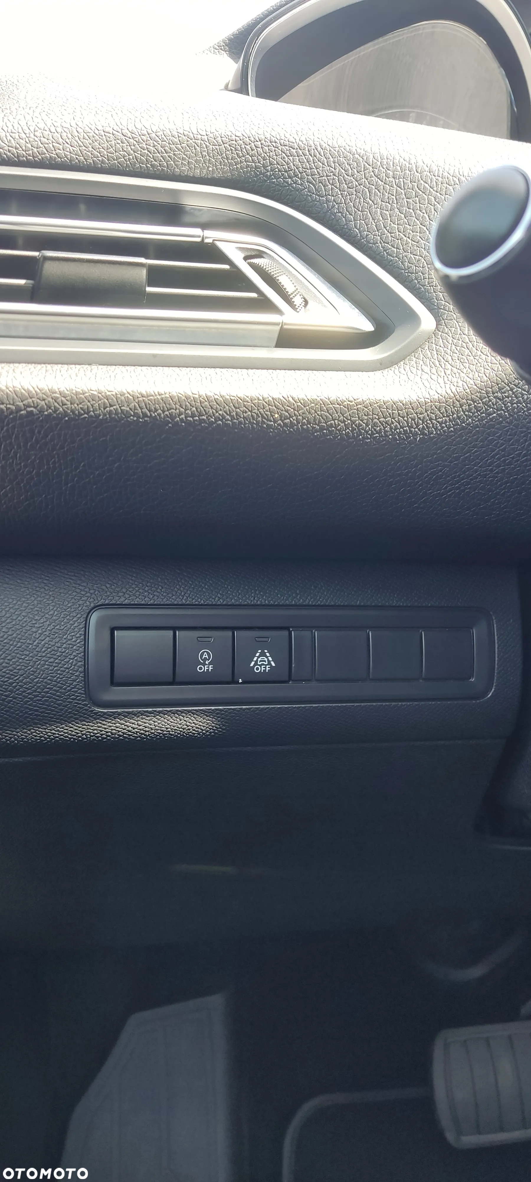 Peugeot 308 BlueHDi FAP 120 EAT6 Stop & Start Allure - 23