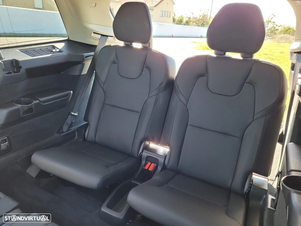 Volvo XC 90 2.0 T8 PHEV Core AWD - 37