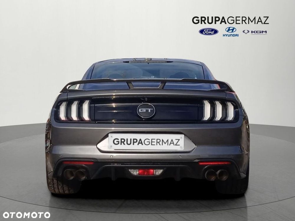 Ford Mustang 5.0 V8 GT - 8
