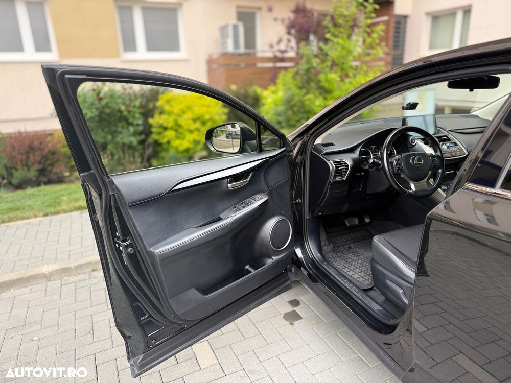 Lexus Seria NX - 11
