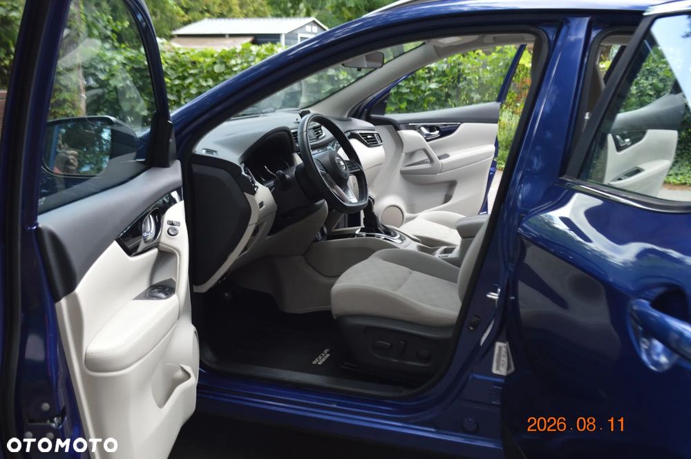 Nissan Rogue - 7