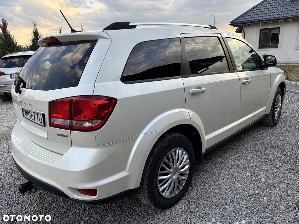 Dodge Journey - 4