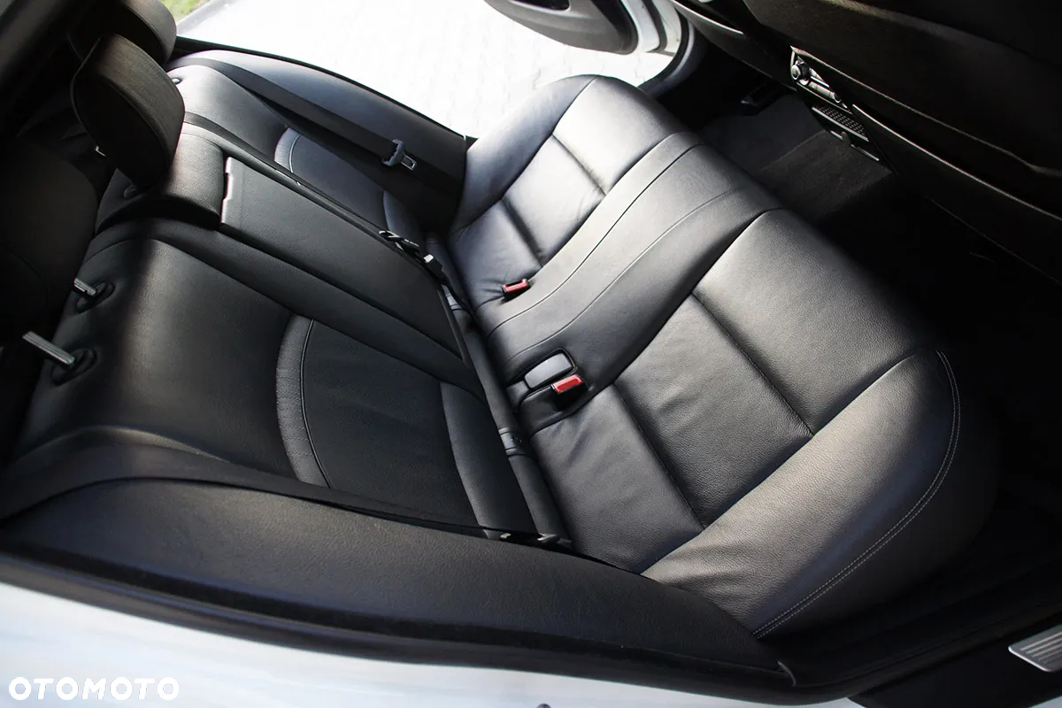 BMW Seria 5 535d xDrive - 11