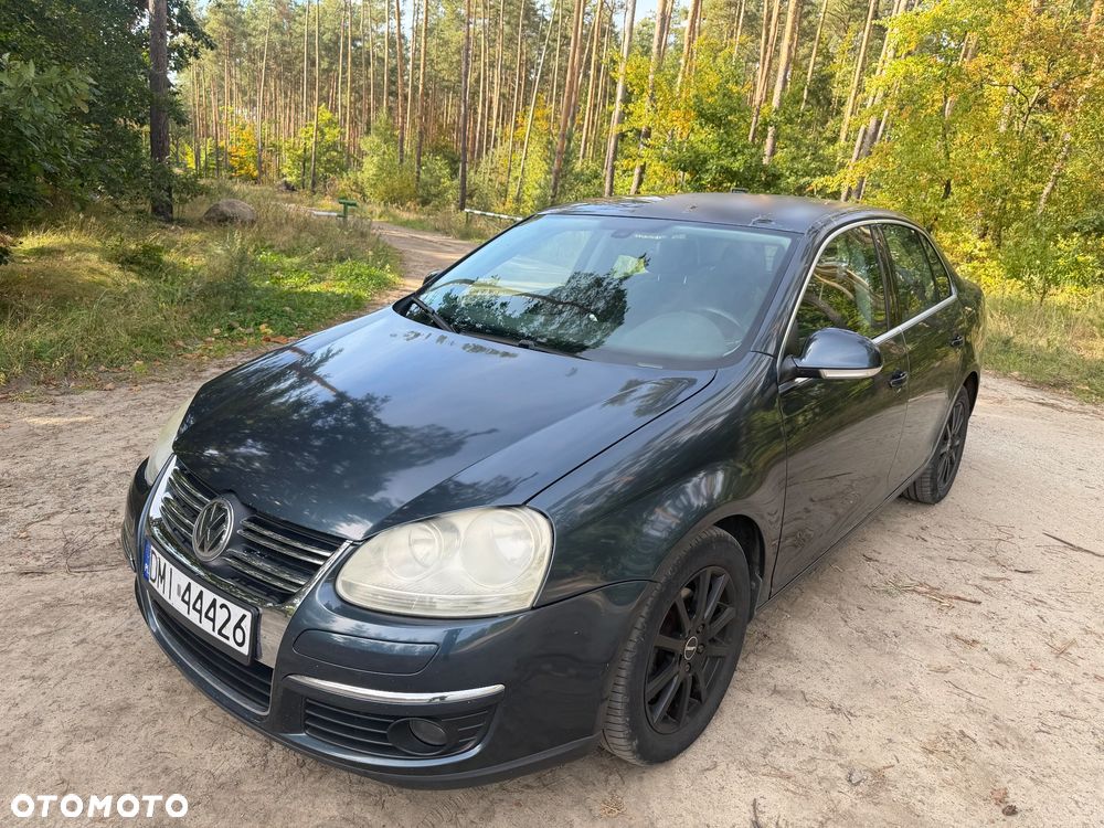 Volkswagen Jetta 1.9 TDI Comfortline - 12