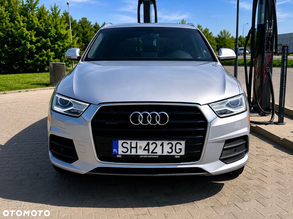 Audi Q3 2.0 TFSI Quattro S tronic sport - 2